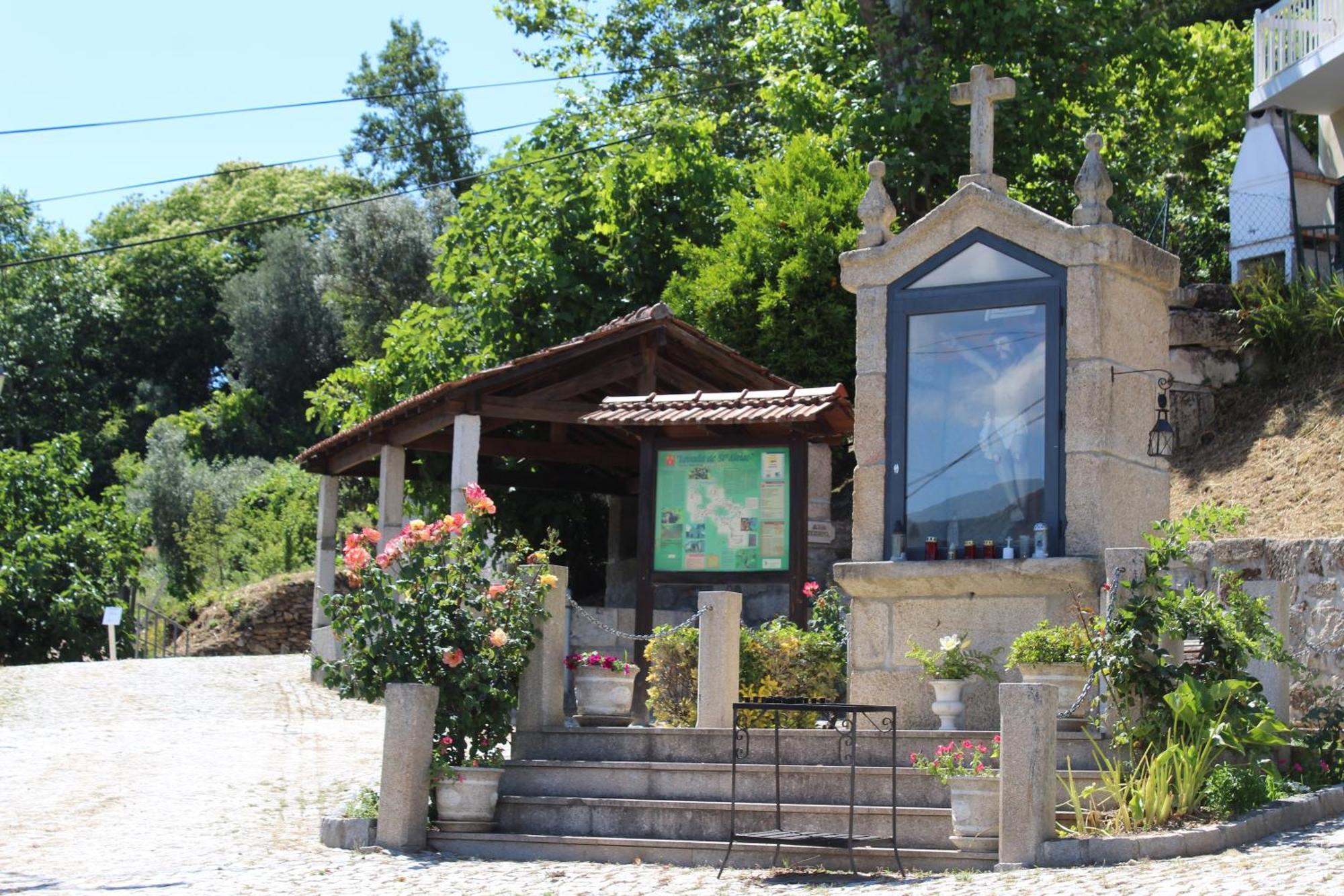 Casas Velhas Villa Santo Aleixo de Alem Tamega ภายนอก รูปภาพ
